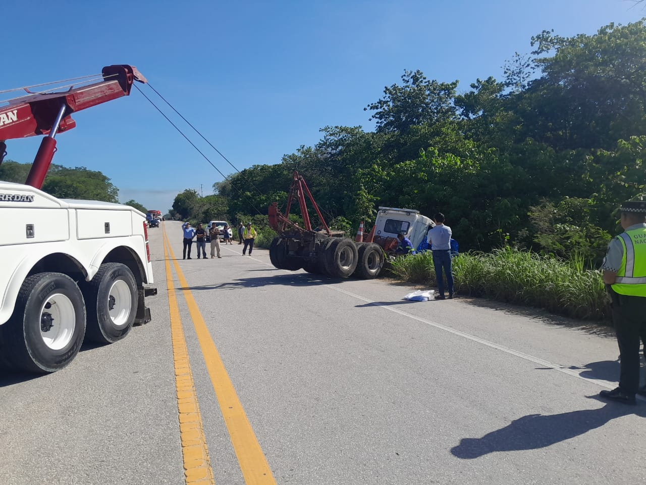 Afortunadamente sólo hubo daños materiales Afortunadamente sólo hubo daños materiales