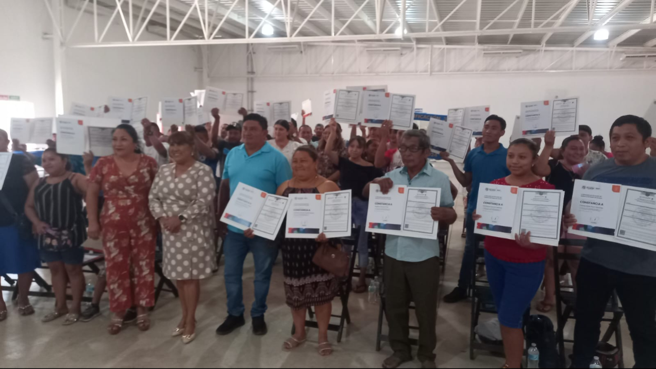 El certificado lo obtuvo con el programa de la Segey El certificado lo obtuvo con el programa de la Segey