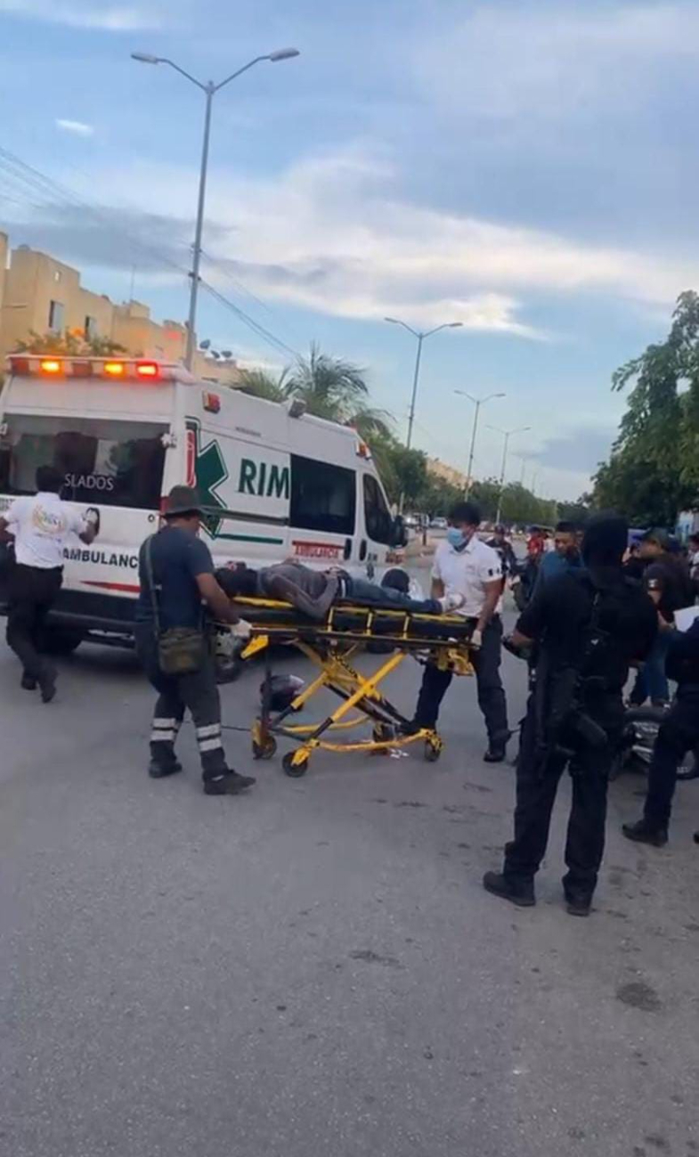 El hombre herido fue trasladado al hospital en Cancún El hombre herido fue trasladado al hospital en Cancún