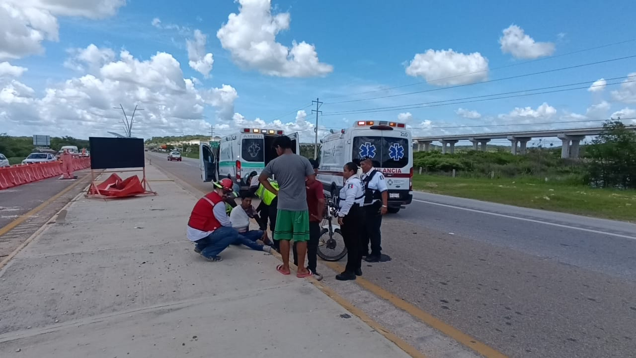 El responsable del accidente huyó hacia la unidad habitacional Siglo XXIII. El responsable del accidente huyó hacia la unidad habitacional Siglo XXIII.