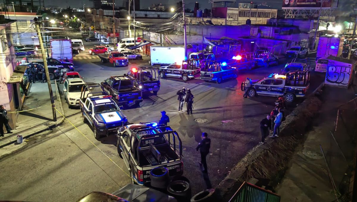 Balacera deja 5 muertos cerca del Campo Militar Número 1, en Naucalpan
