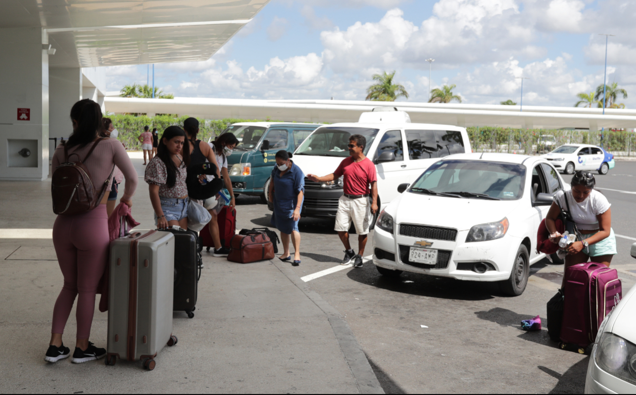 Aeropuerto de Cancún: ¿Cuáles son las tarifas de taxis de aerolíneas mexicanas?