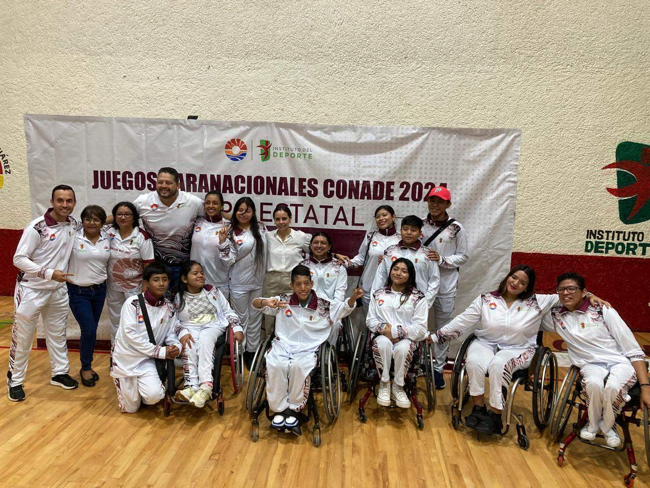 El equipo de Paradanza habló sobre los riesgos en viajar en silla de ruedas hacia sus clases El equipo de Paradanza habló sobre los riesgos en viajar en silla de ruedas hacia sus clases