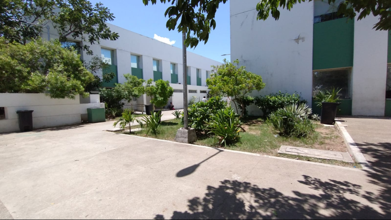 El joven llegó por sus propios medios al Hospital General de Playa del Carmen El joven llegó por sus propios medios al Hospital General de Playa del Carmen