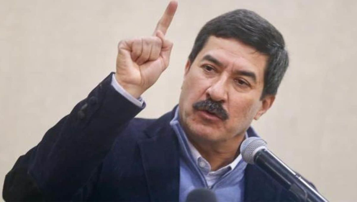 Presidente de México defiende a Javier Corral e insiste que “intento de detención es venganza”