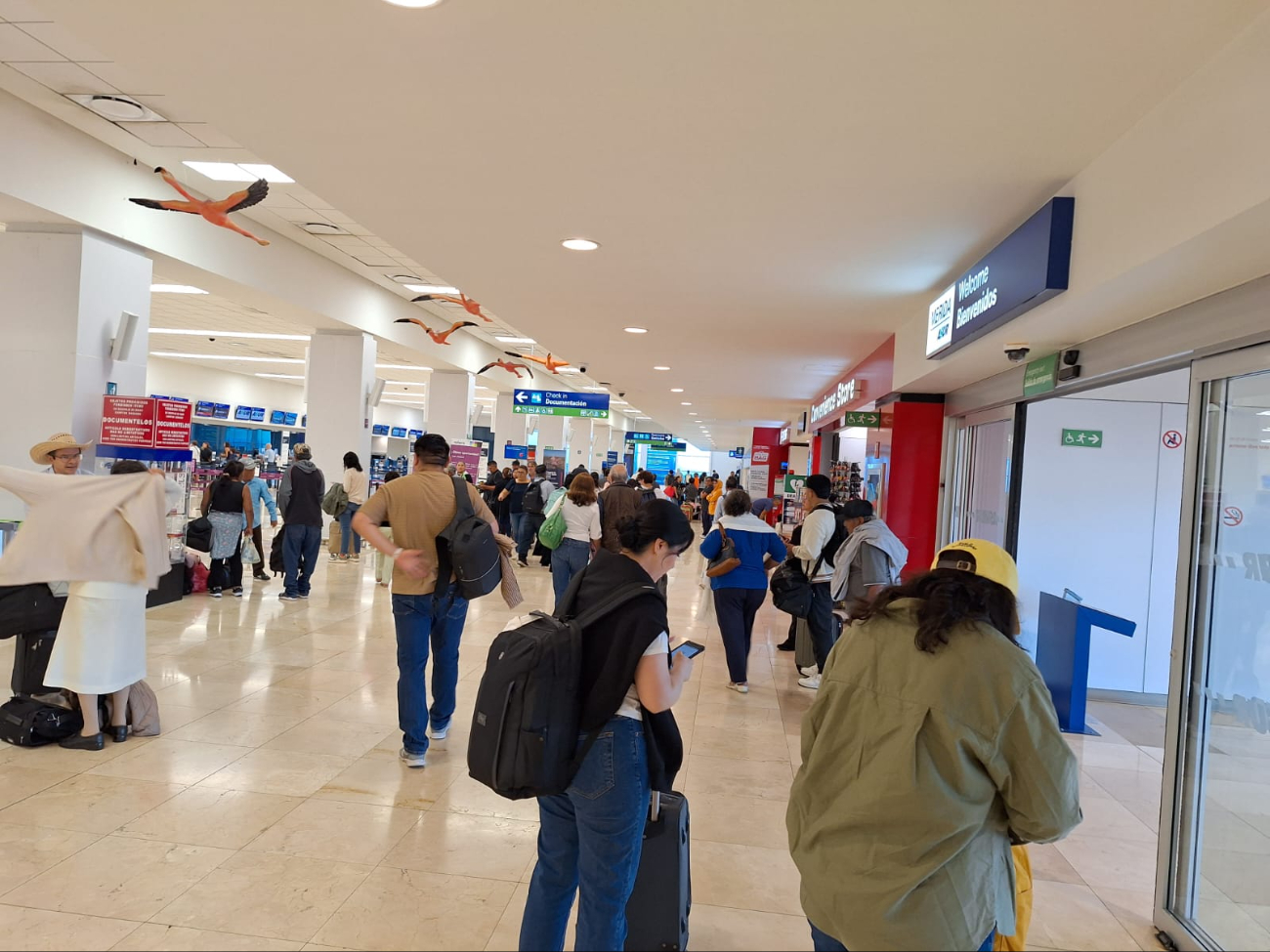 Aeropuerto de Mérida continúa operando con vuelos retrasados
