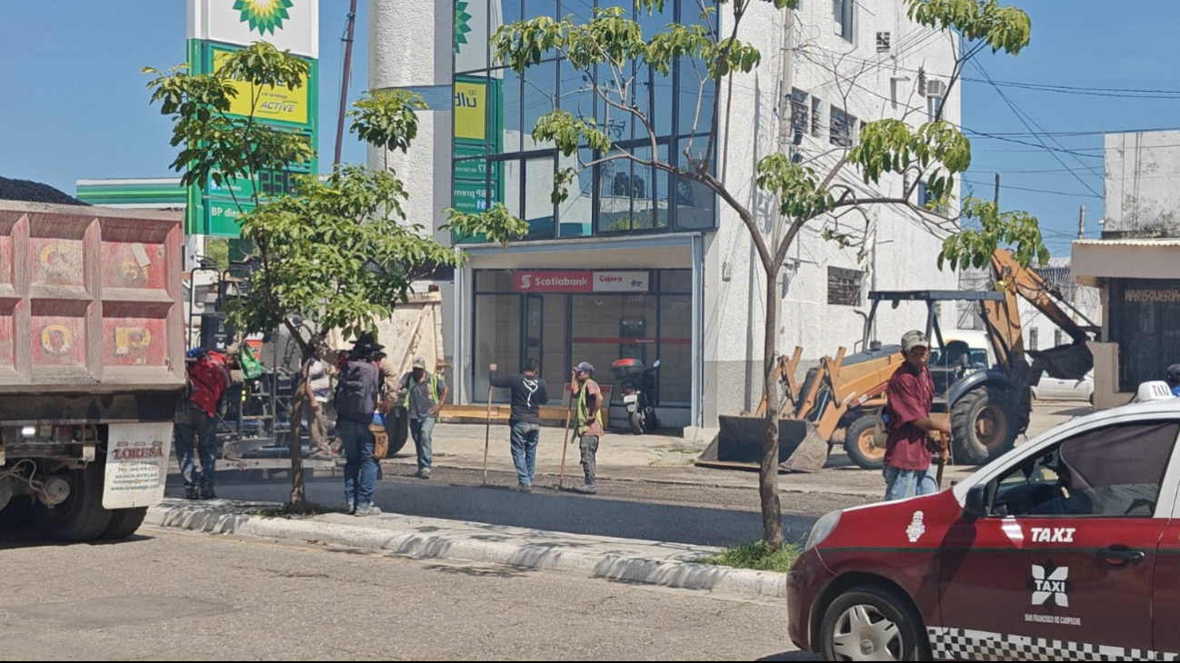 Estos trabajos también afectan a peatones, aseguran que no hay paso Estos trabajos también afectan a peatones, aseguran que no hay paso