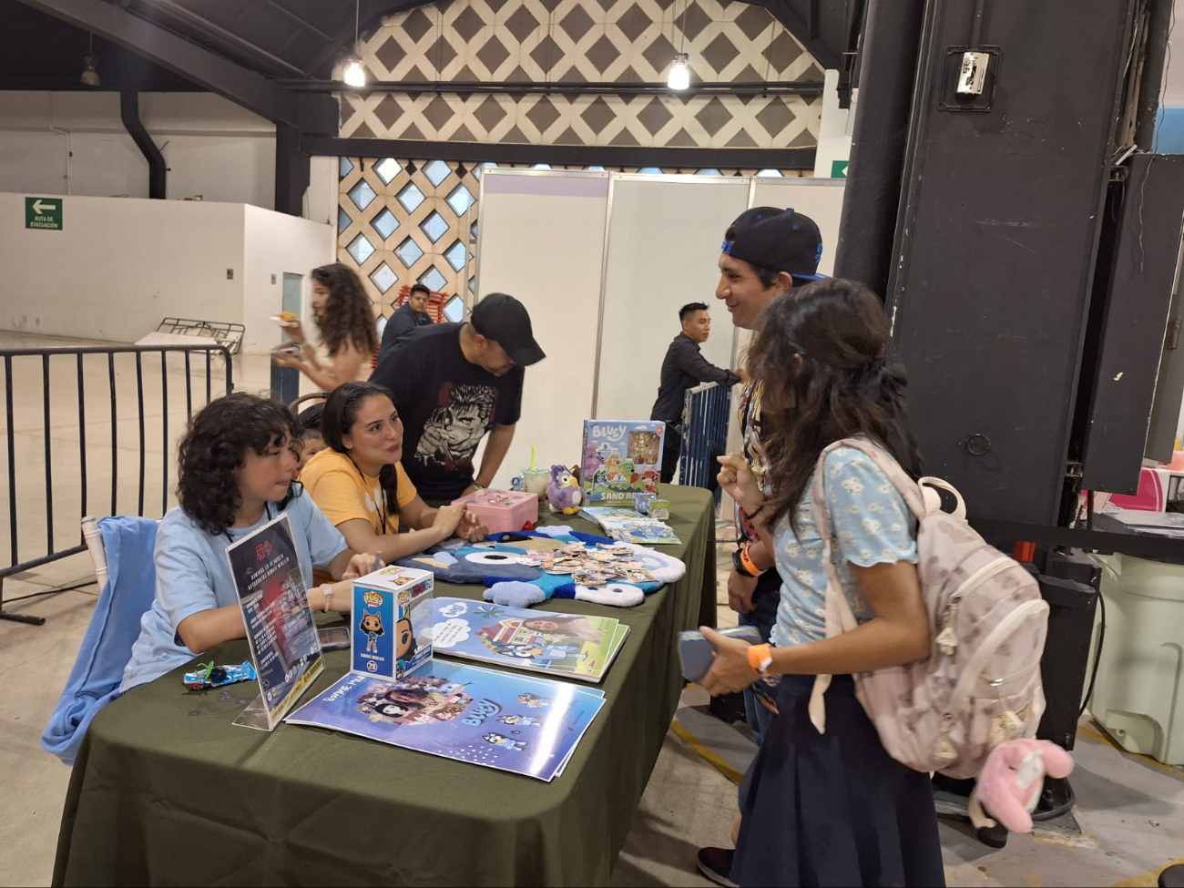 Las voces de la serie Bluey estuvieron de visita en Mérida Las voces de la serie Bluey estuvieron de visita en Mérida