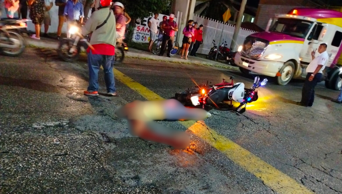 Rosa, de 20 años, falleció instantáneamente al partirse el cráneo, mientras que Estiben Ramón Zamudio, de 26 años, está gravemente herido. Rosa, de 20 años, falleció instantáneamente al partirse el cráneo, mientras que Estiben Ramón Zamudio, de 26 años, está gravemente herido.