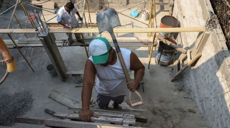 El Inegi reveló que más de 250 mil yucatecos laboran en Quintana Roo El Inegi reveló que más de 250 mil yucatecos laboran en Quintana Roo