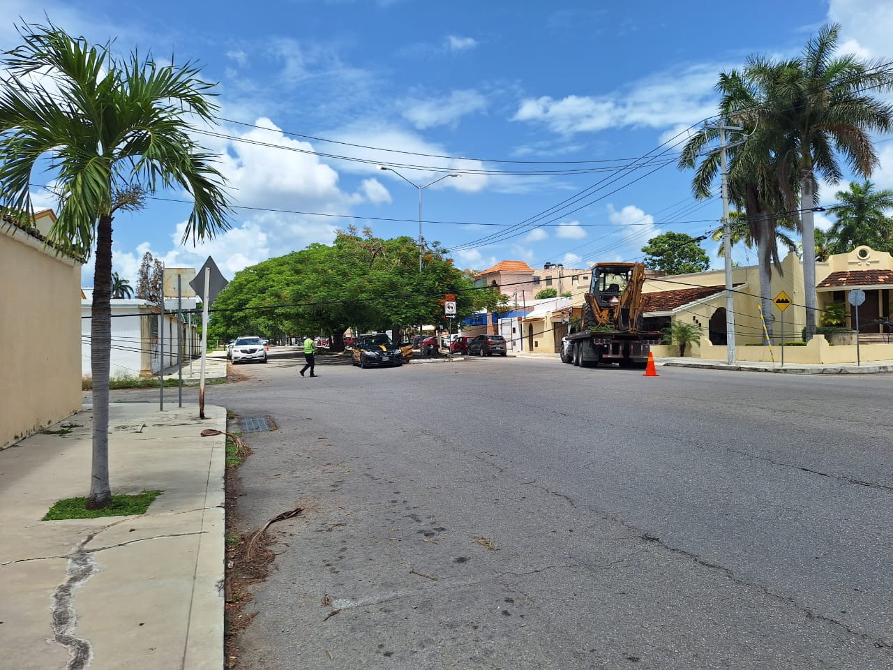 La SSP mantiene cerrada la avenida Campestre de Mérida La SSP mantiene cerrada la avenida Campestre de Mérida