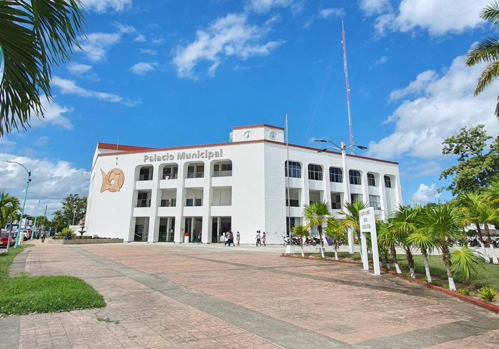 Ayuntamiento de Chetumal despediría a más de 250 empleados
