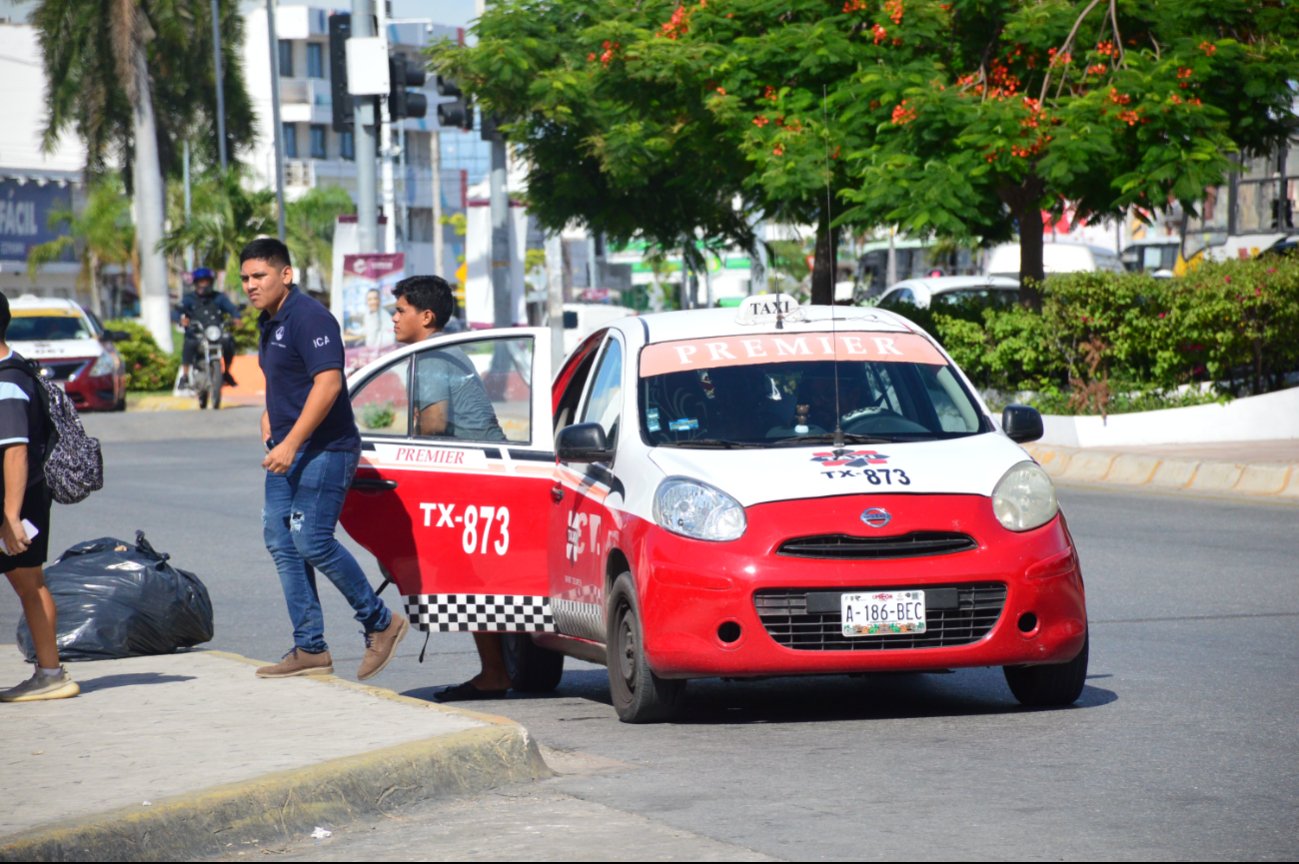 Enoja a taxistas las quejas de usuarios Enoja a taxistas las quejas de usuarios