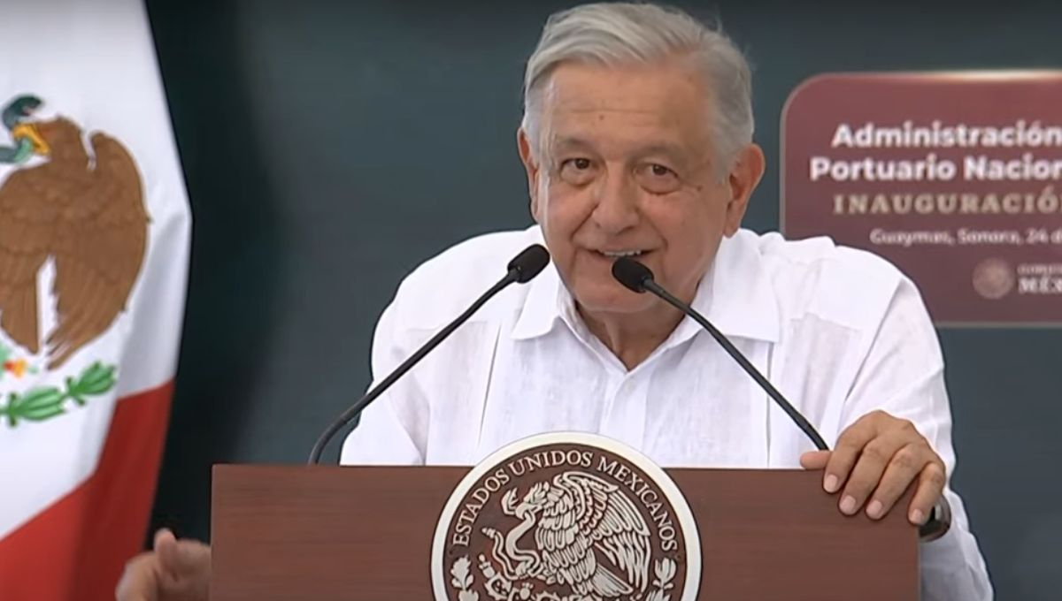 Andrés Manuel López Obrador en Guaymas, Sonora Andrés Manuel López Obrador en Guaymas, Sonora