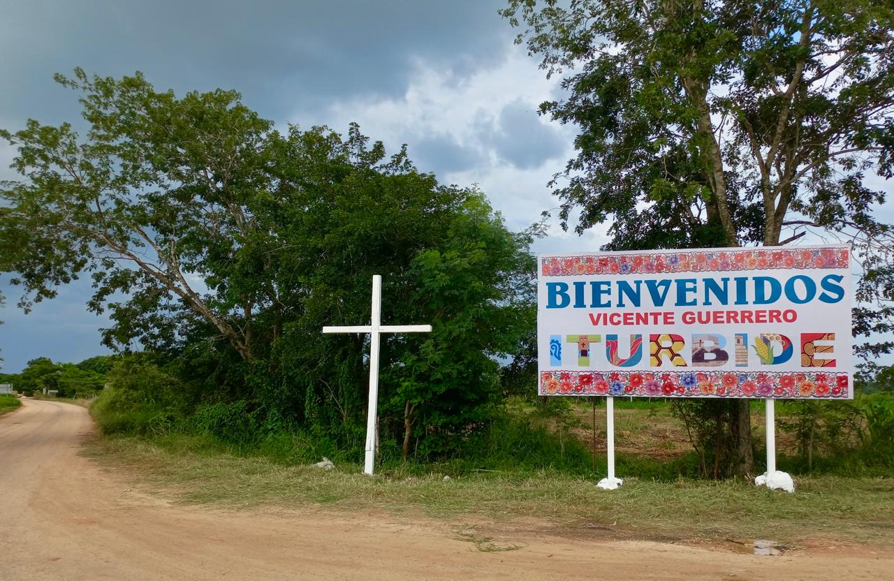 La comunidad de Iturbide (Vicente Guerrero) tiene un nuevo letrero de bienvenida desde el 22 de agosto de 2024. La comunidad de Iturbide (Vicente Guerrero) tiene un nuevo letrero de bienvenida desde el 22 de agosto de 2024.