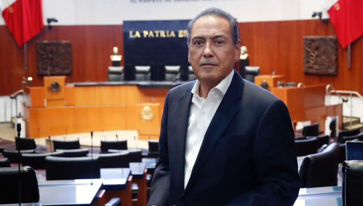 Manlio Fabio Beltrones se registró al Senado como miembro de la bancada del PRI Manlio Fabio Beltrones se registró al Senado como miembro de la bancada del PRI