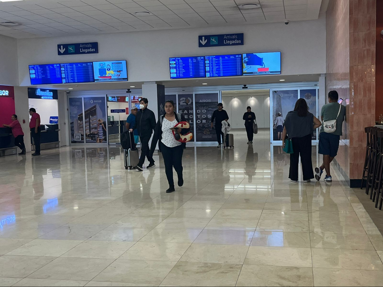 Aeropuerto inició jornada con un vuelo adelantado Aeropuerto inició jornada con un vuelo adelantado
