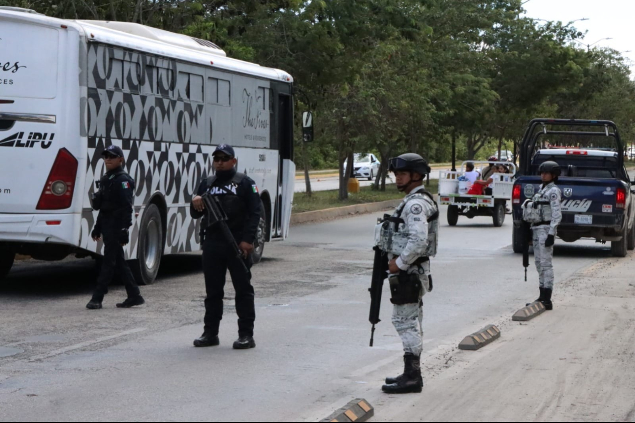 Así luce el operativo para localizarlo en Playa del Carmen Así luce el operativo para localizarlo en Playa del Carmen