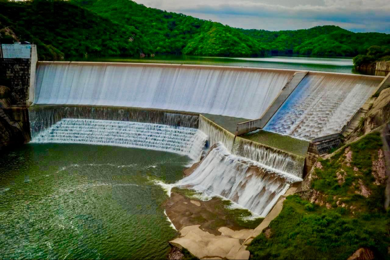 Así luce la presa Picachos en Sinaloa Así luce la presa Picachos en Sinaloa