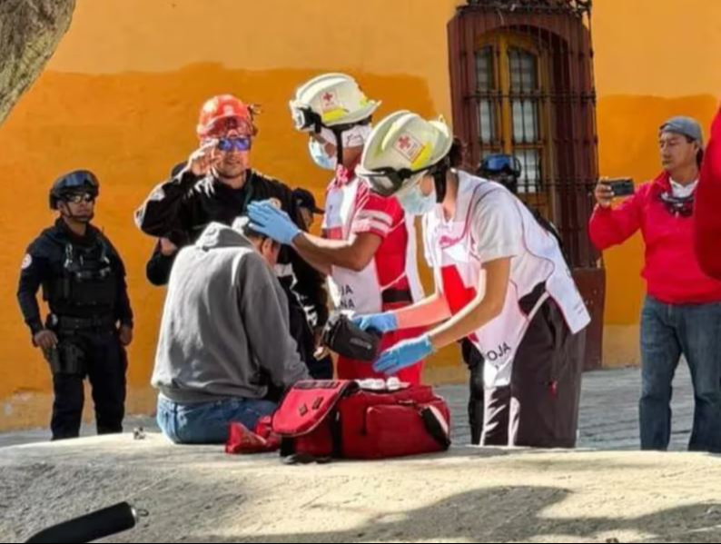 El lesionado es una persona de edad avanzada El lesionado es una persona de edad avanzada