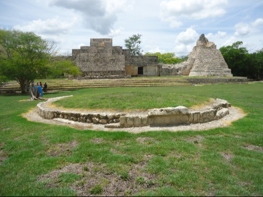 9 conjuntos arquitectónicos explorados 9 conjuntos arquitectónicos explorados