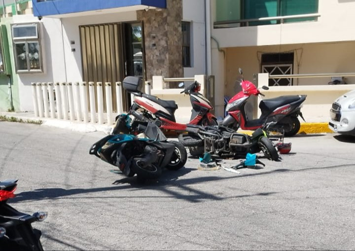 El accidente fue causado por la falta de precaución de sus conductoras El accidente fue causado por la falta de precaución de sus conductoras