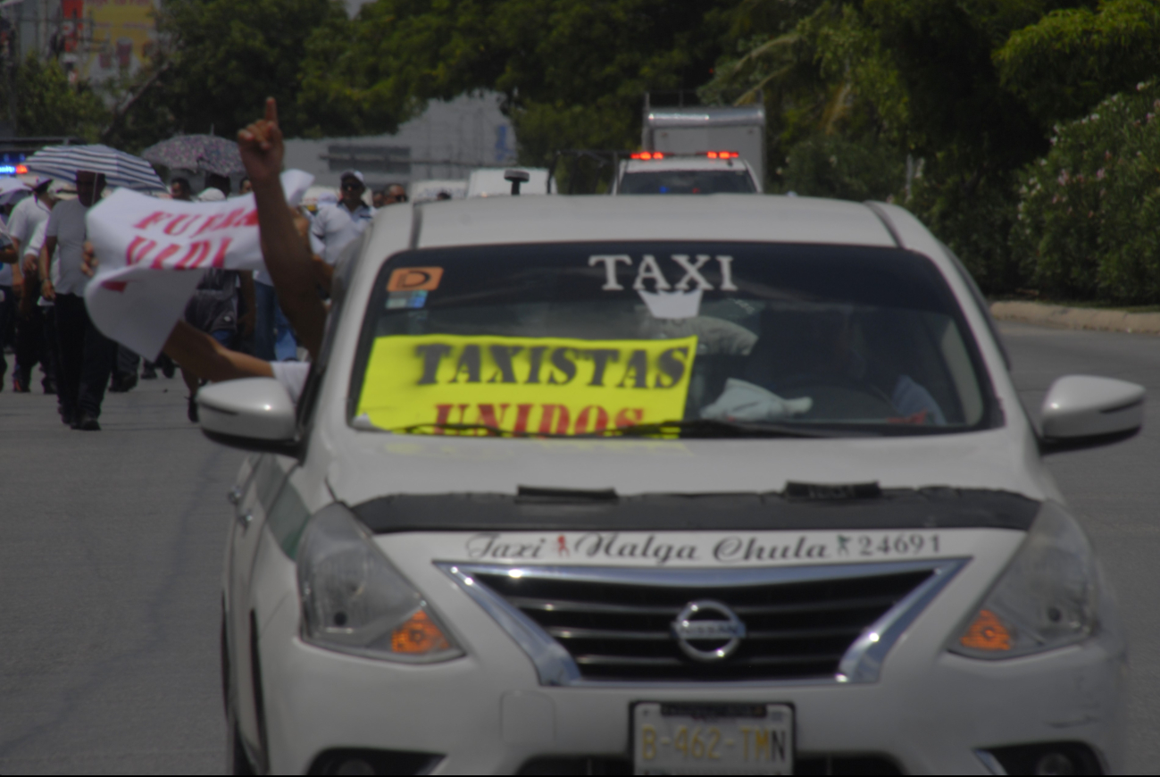Uber asegura que la marcha de taxistas no era necesaria Uber asegura que la marcha de taxistas no era necesaria