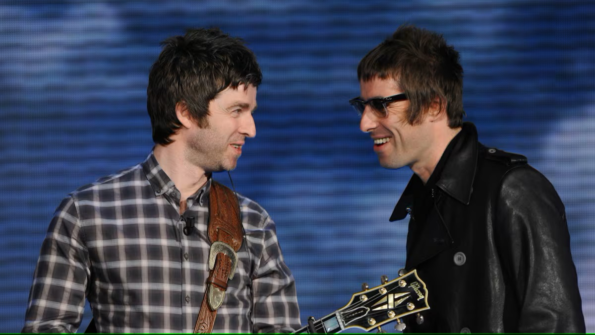 Redes estallan con memes por el regreso de Oasis tras 15 años de ausencia Redes estallan con memes por el regreso de Oasis tras 15 años de ausencia