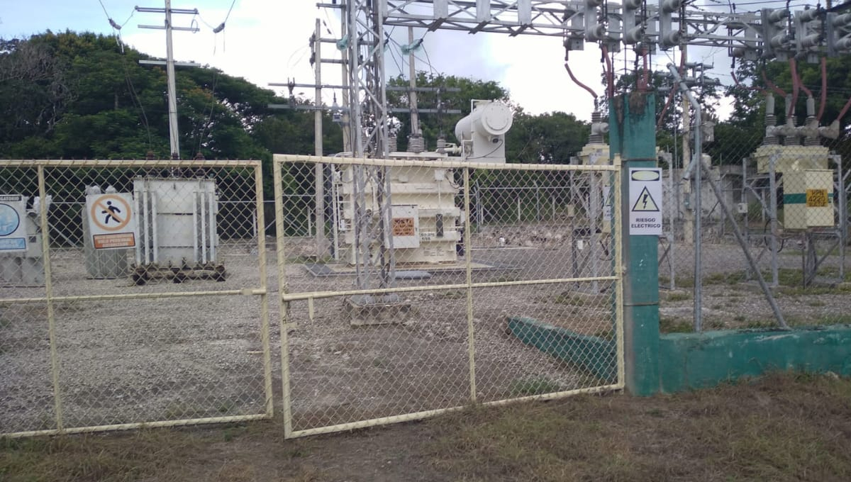 Joven sufre grave descarga eléctrica en subestación de Hopelchén 