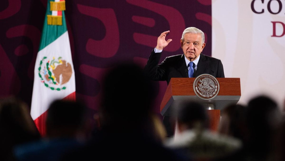 López Obrador critica protesta de trabajadores de la SCJN y pide debate sin confrontación