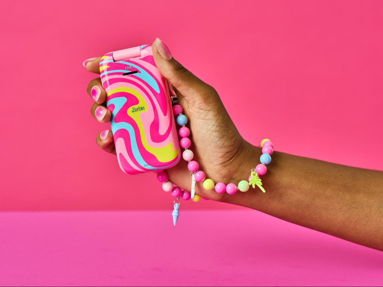 Teléfono Barbie sin internet para alejarte de las redes sociales
