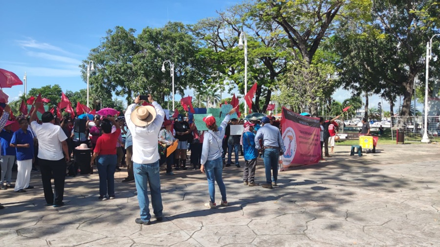 El grupo de Antorcha Campesina asegura que 3,000 familias podrían perder sus viviendas El grupo de Antorcha Campesina asegura que 3,000 familias podrían perder sus viviendas