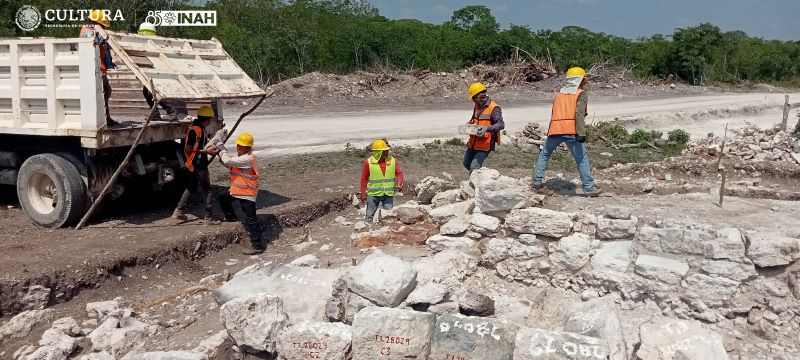 Reubican asentamiento maya Reubican asentamiento maya