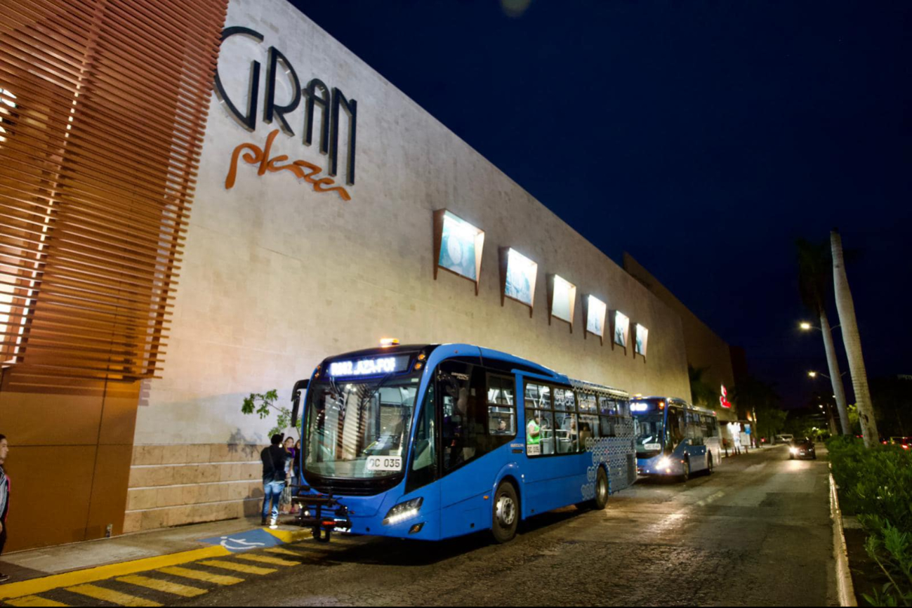 El punto de partida de la ruta espectáculos es en Gran Plaza El punto de partida de la ruta espectáculos es en Gran Plaza