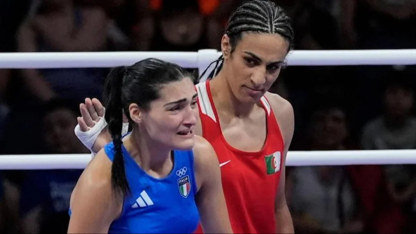 Tras polémica pelea, 'consuelan' a Angela Carini con 1 mdp luego de retirarse ante Imane Khelif en París 2024