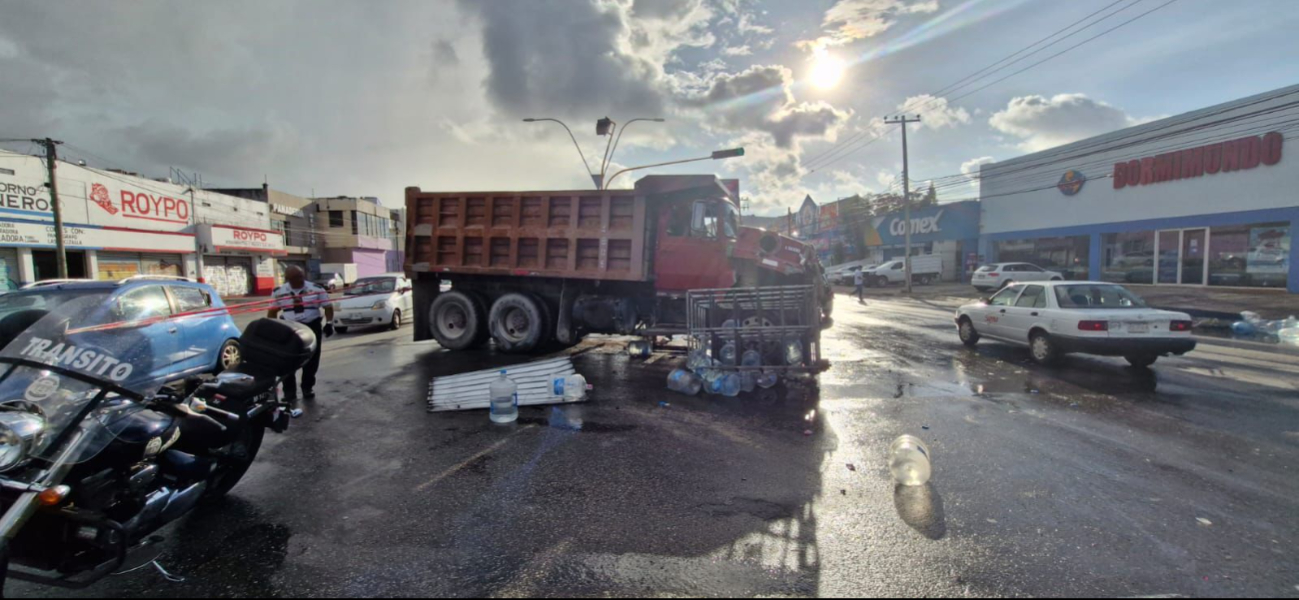 El primer accidente ocurrió en la Portillo con calle 107 El primer accidente ocurrió en la Portillo con calle 107