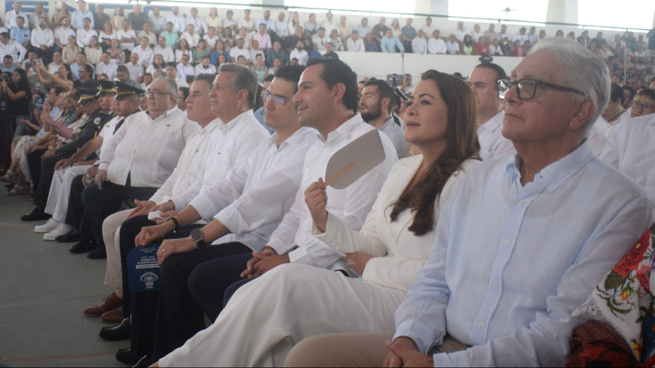 Así fue como Cecilia Patrón tomó protesta como alcaldesa de Mérida, Yucatán Así fue como Cecilia Patrón tomó protesta como alcaldesa de Mérida, Yucatán