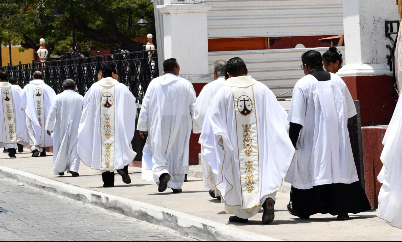 ¡Nuevos líderes espirituales en Campeche! Cinco sacerdotes toman posesión de parroquias locales