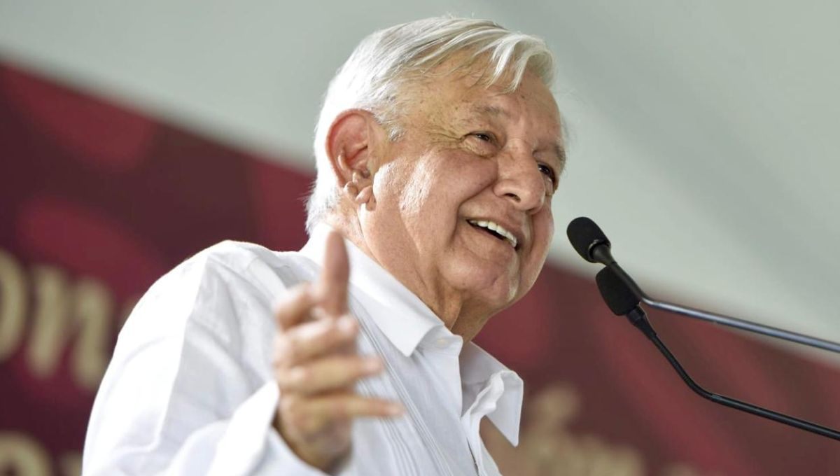 AMLO y Claudia Sheinbaum inauguran 200 km de carretera Acayucan-La Ventosa: VIDEO