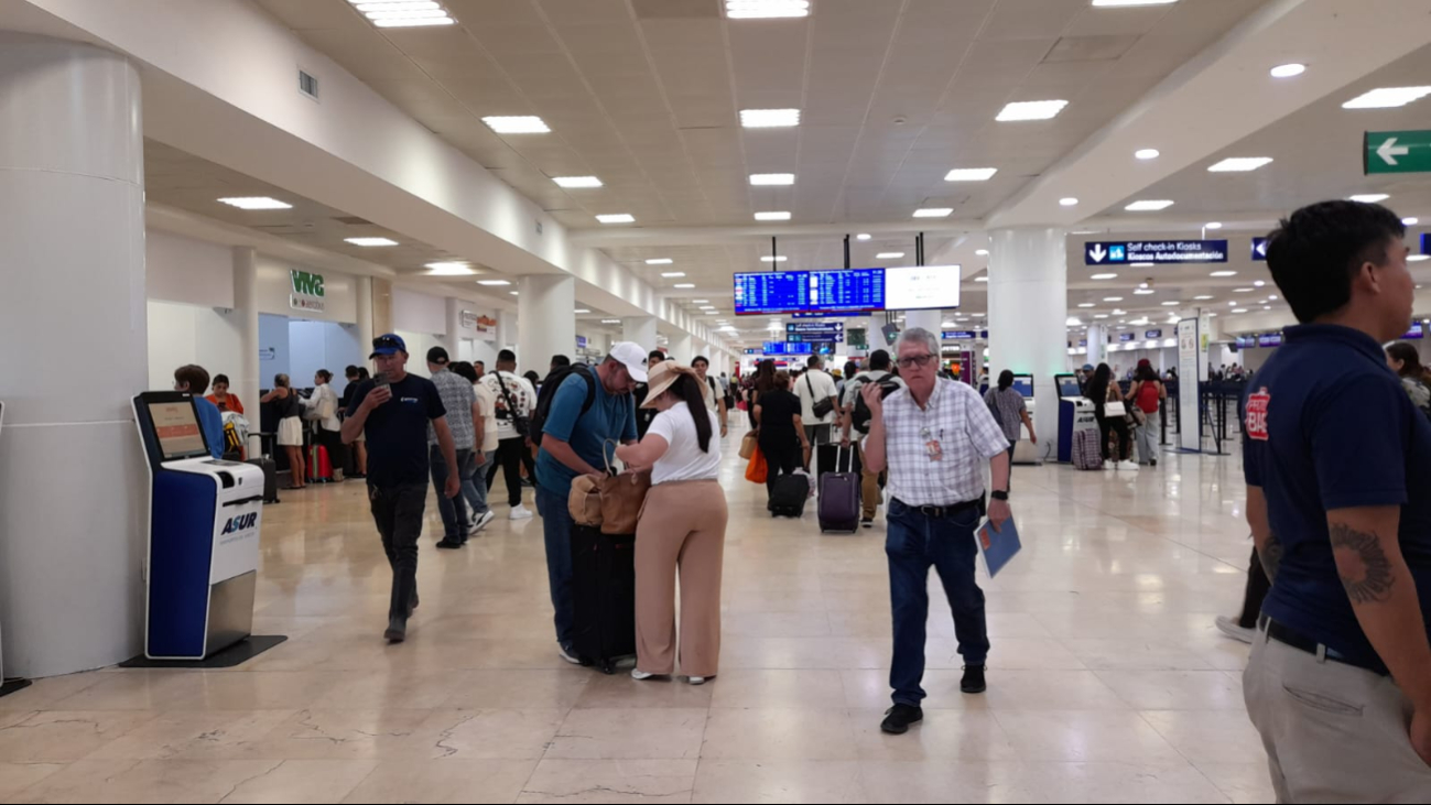 Aspectos del Aeropuerto Internacional de Cancún Aspectos del Aeropuerto Internacional de Cancún