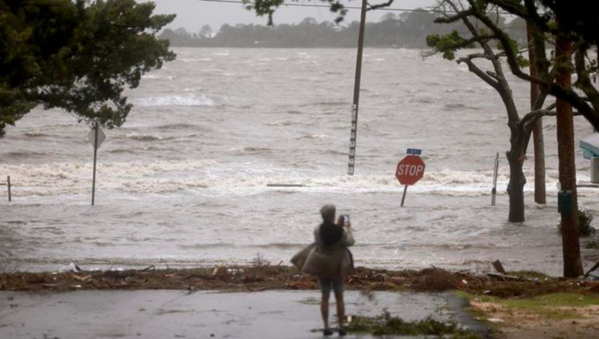 Debby se degradó a Tormenta Tropical luego de impactar tierra en Florida, Estados Unidos