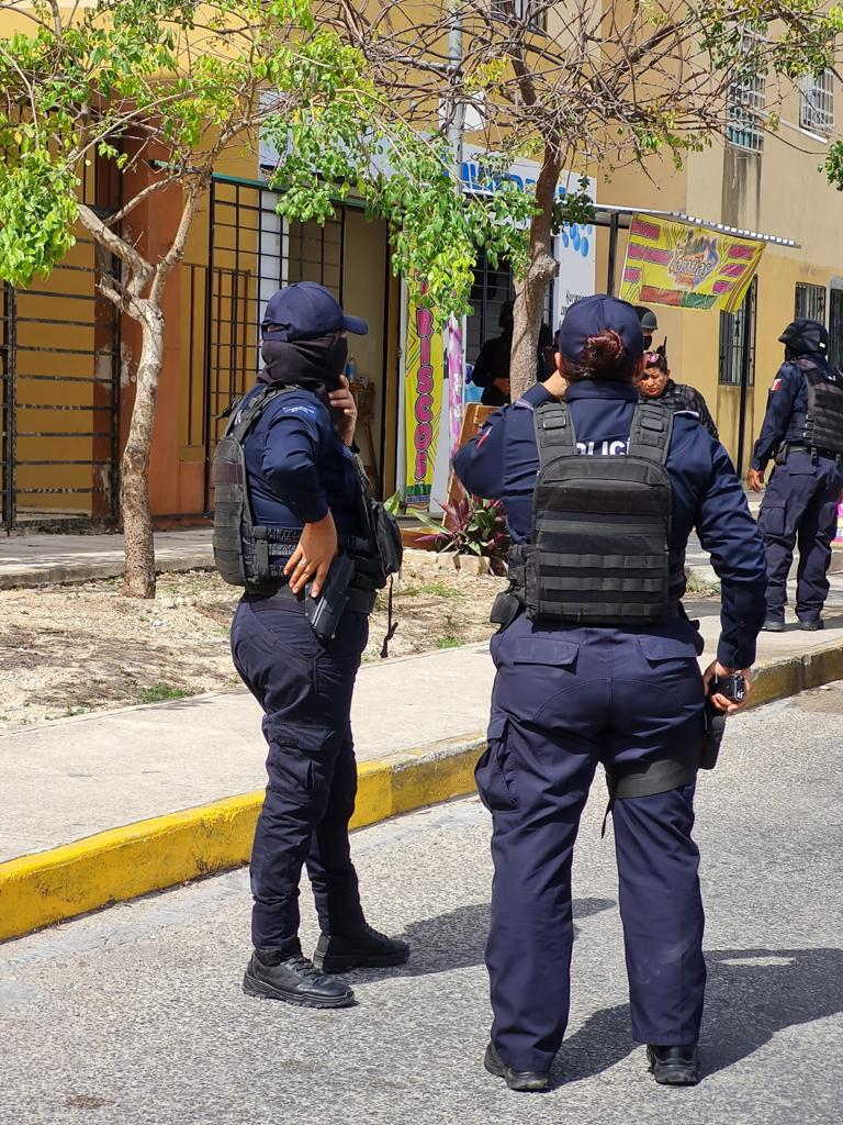 El cuerpo del abuelito fue trasladado al Semefo El cuerpo del abuelito fue trasladado al Semefo