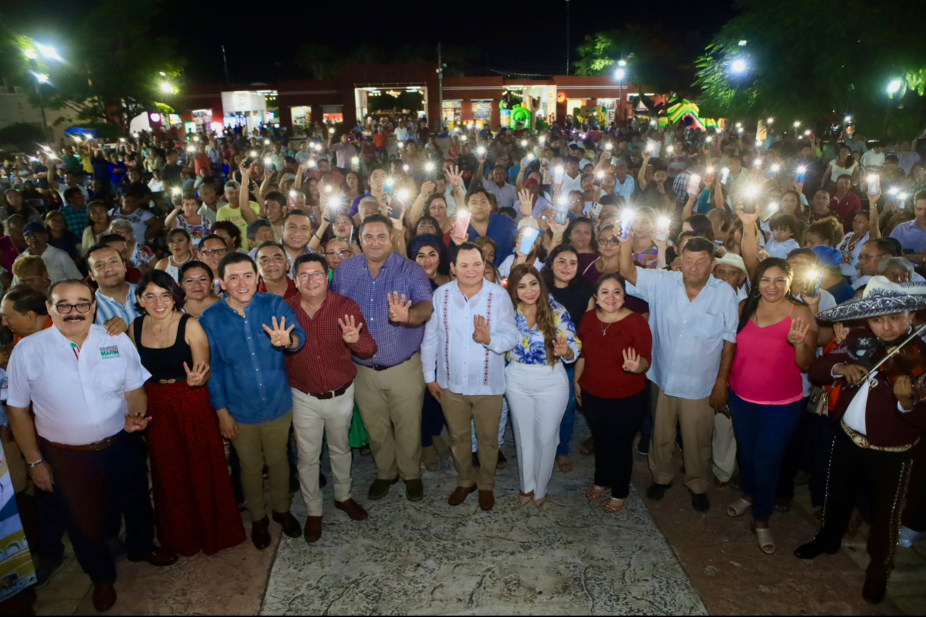 El Gobernador electo, Joaquín Díaz Mena, continúa con su gira de agradecimiento El Gobernador electo, Joaquín Díaz Mena, continúa con su gira de agradecimiento