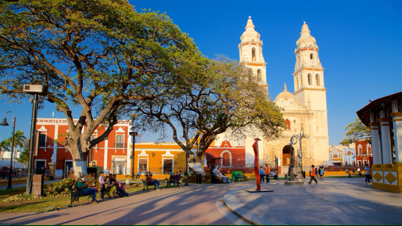 ¿Sabías que el Centro Histórico de Campeche alberga cinco iglesias?  