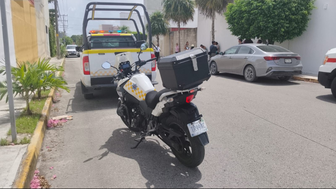 El conductor fue trasladado a un hospital de Cancún El conductor fue trasladado a un hospital de Cancún