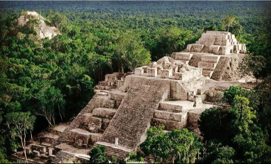 Estructura I, Calakmul Estructura I, Calakmul