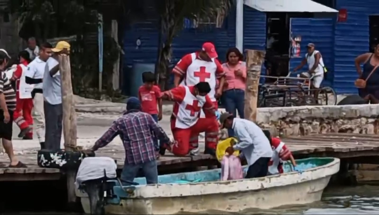 Milagro de la vida; Nace bebé en una lancha en Ciudad del Carmen   
