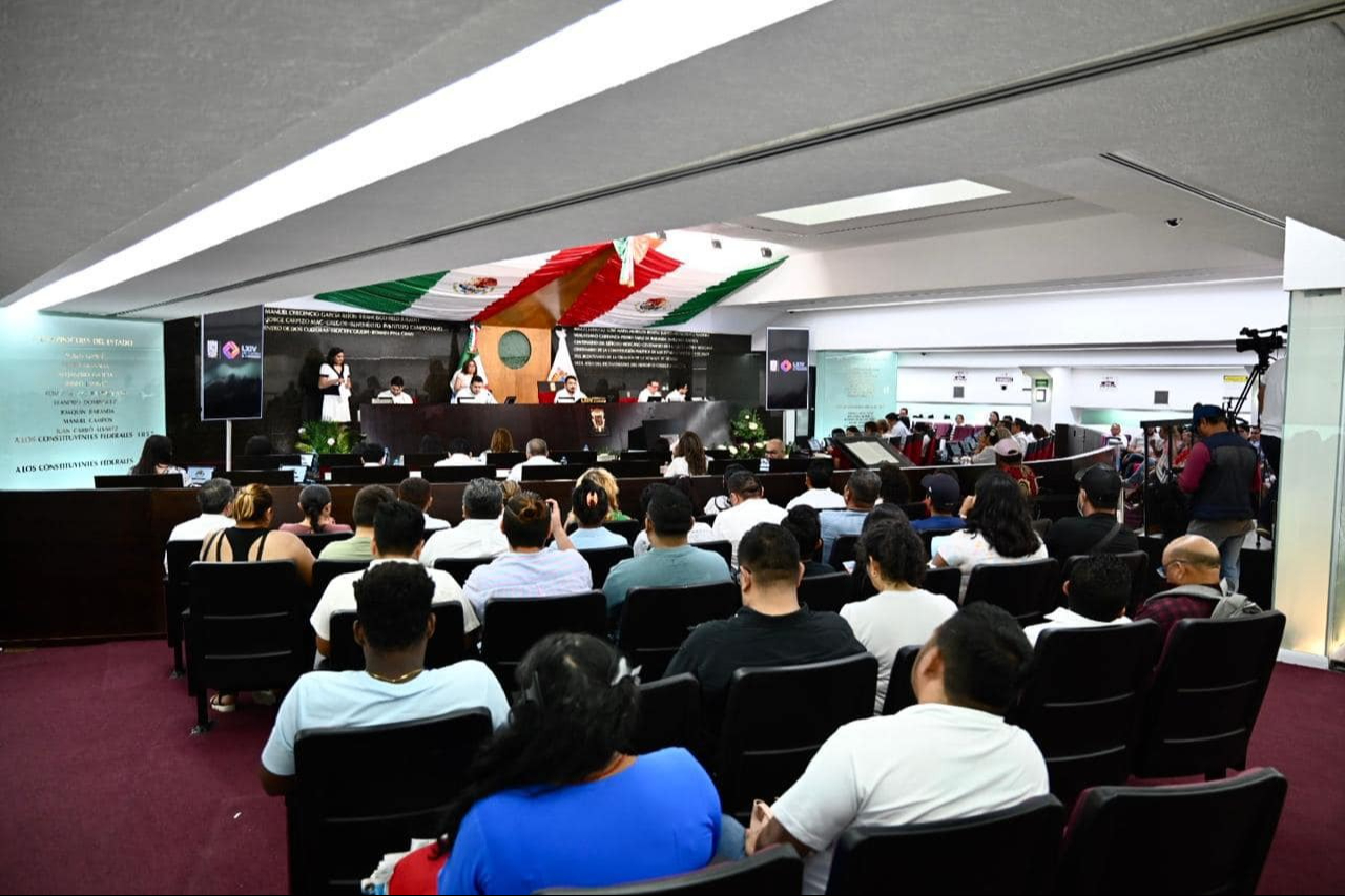 La elección se realizó mediante voto secreto de los 31 diputados presentes. La elección se realizó mediante voto secreto de los 31 diputados presentes.