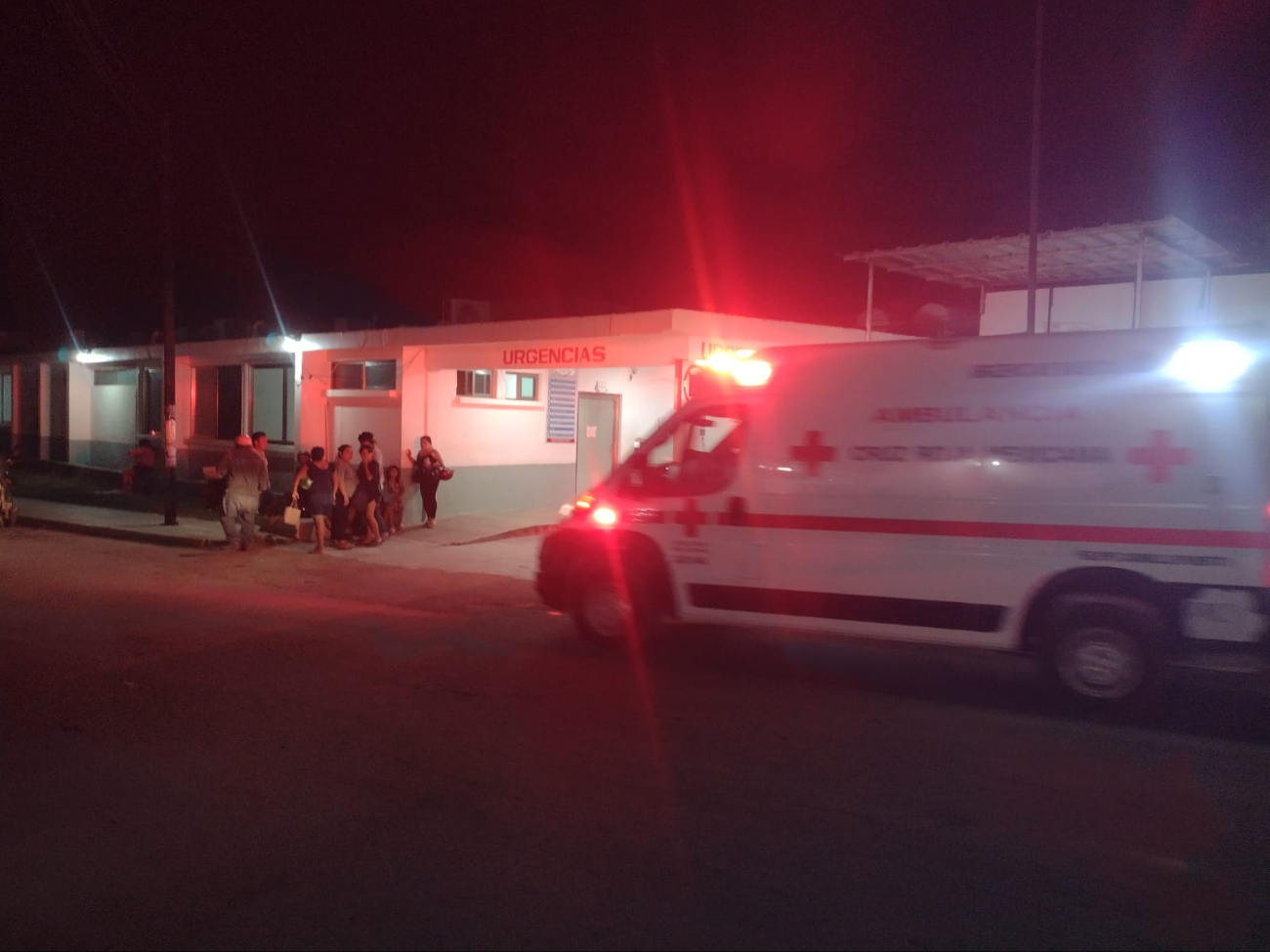 La mujer fue trasladada al hospital La mujer fue trasladada al hospital