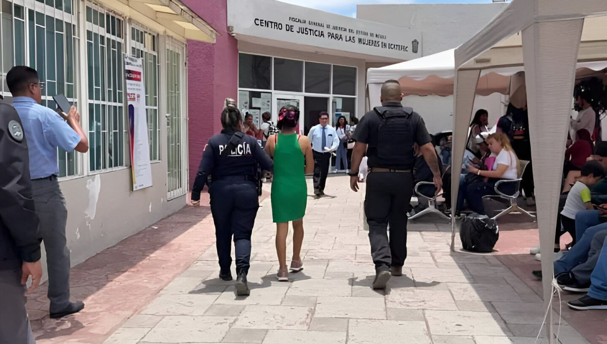Mujer que golpeó a niño en Ecatepec fue detenida tras viralización del video
